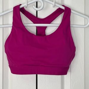 Athleta Ultimate Sports Bra Pink Fuchsia Small